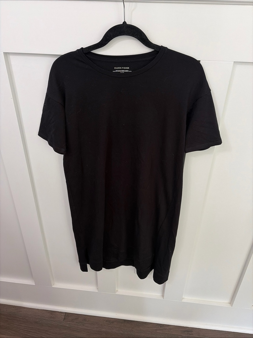 Eileen Fisher women’s Black Crew Neck Short Sleeve Dress